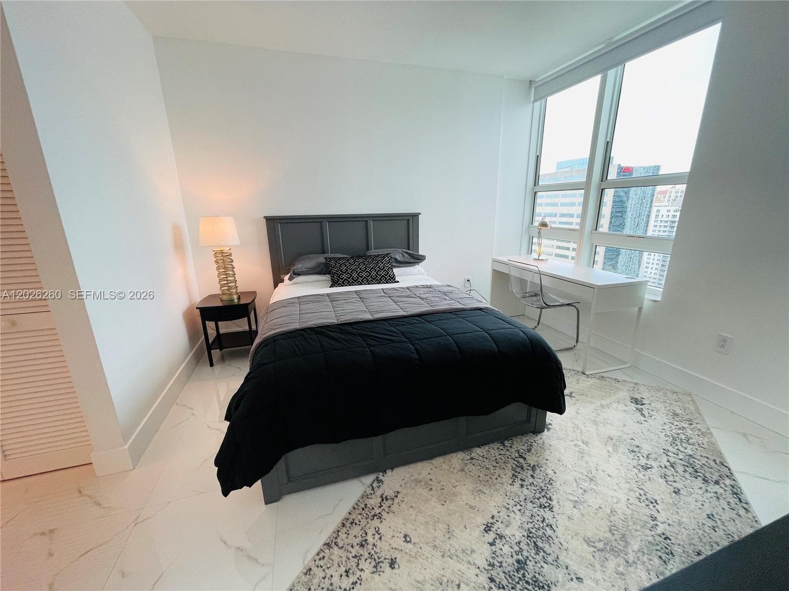 950 Brickell Bay Dr # 3207, Miami FL 33131 — 4