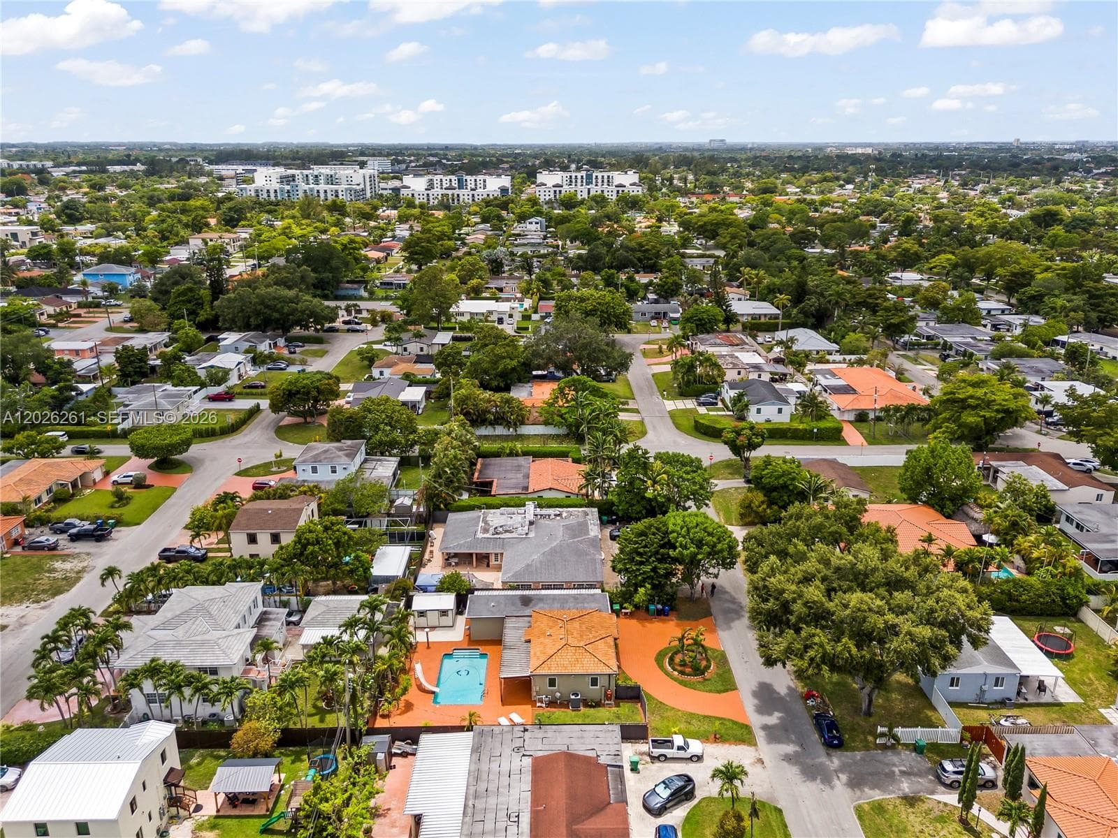 6250 SW 20 ter, Miami FL 33155 — 40