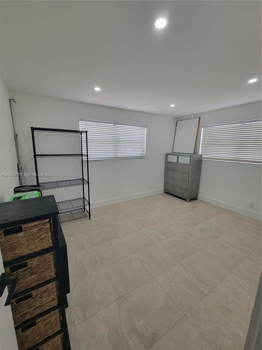 1052 SW 79th Ave, Miami FL 33144 — 9