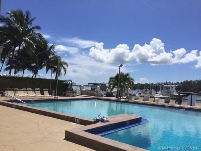 150 SE 25 RD # 15F, Miami FL 33129 — 23