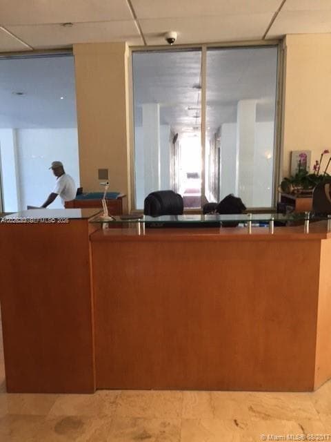 150 SE 25 RD # 15F, Miami FL 33129 — 2