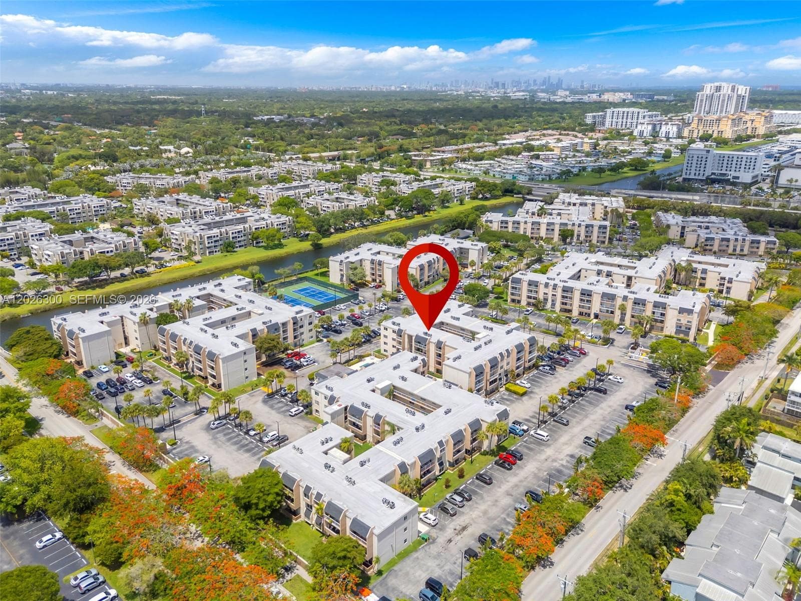 7765 SW 86th St # 205, Miami FL 33143 — 33