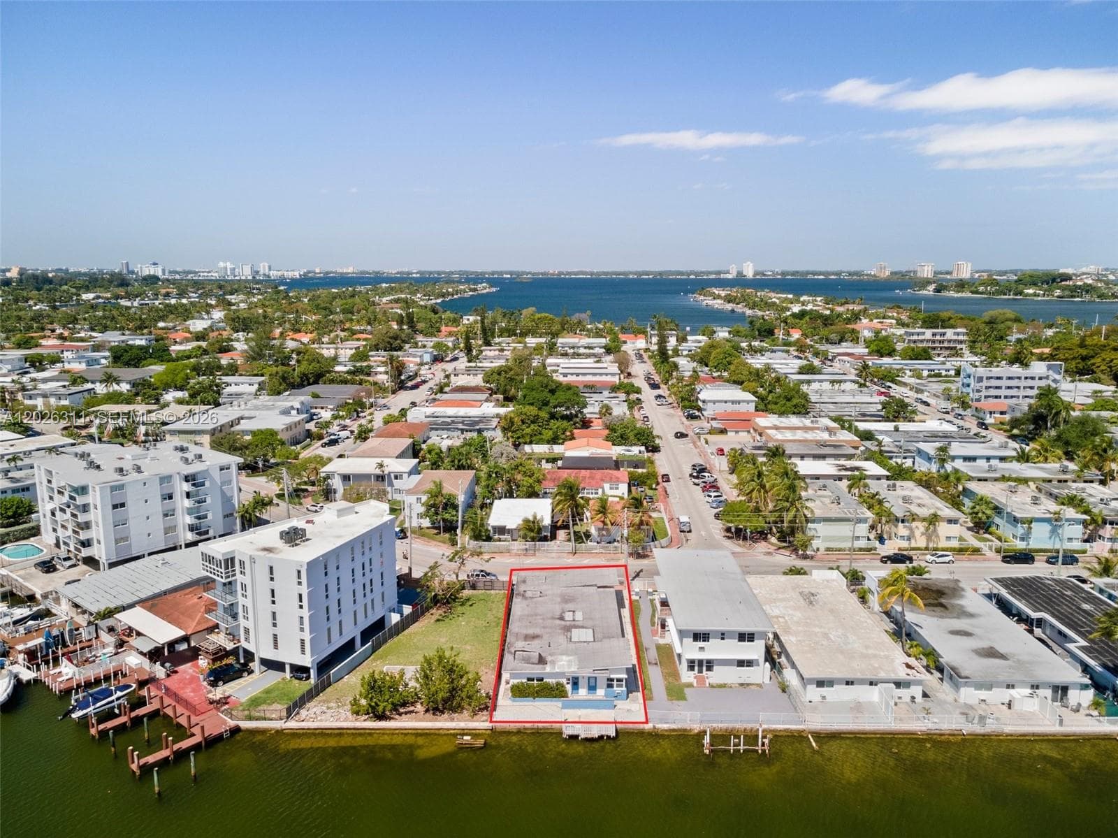 8135 Crespi Blvd # 4, Miami Beach FL 33141 — 4
