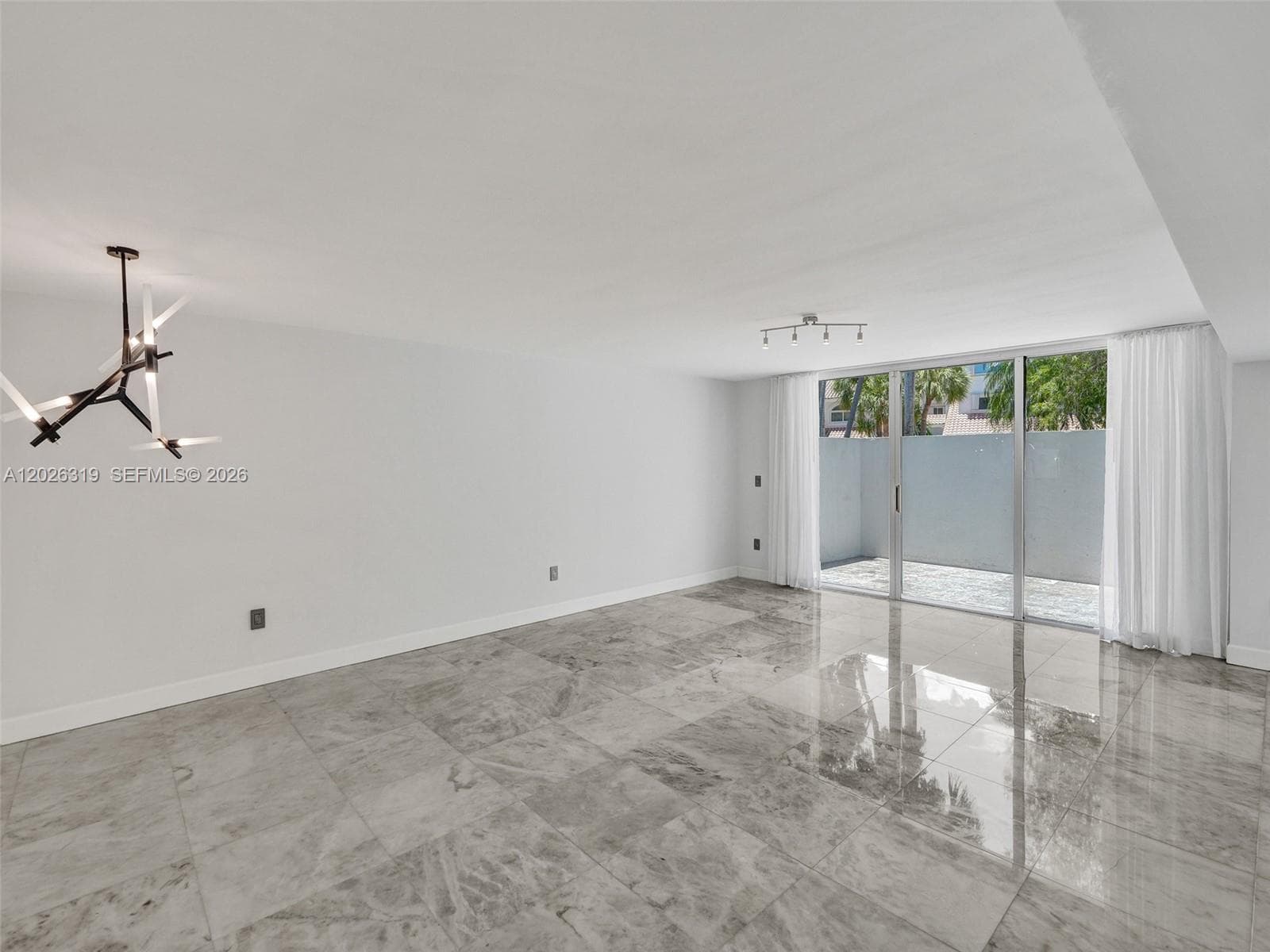 20938 NE 37th Ct, Aventura FL 33180 — 5