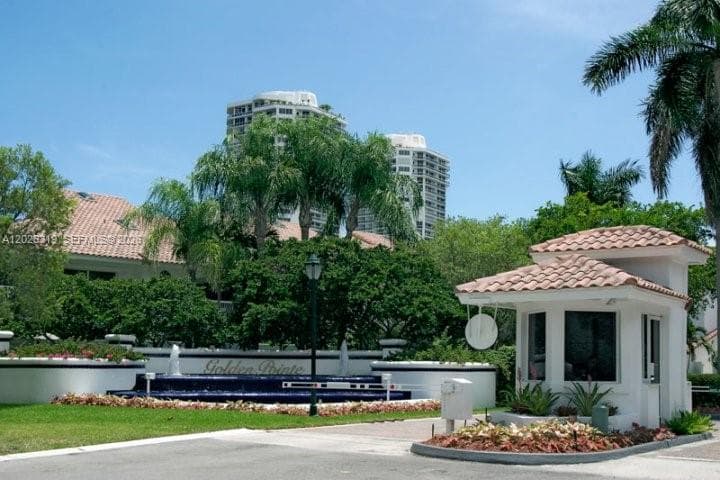 20938 NE 37th Ct, Aventura FL 33180 — 35