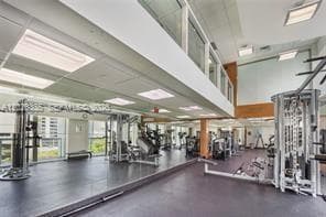 31 SE 5th St # 705, Miami FL 33131 — 8