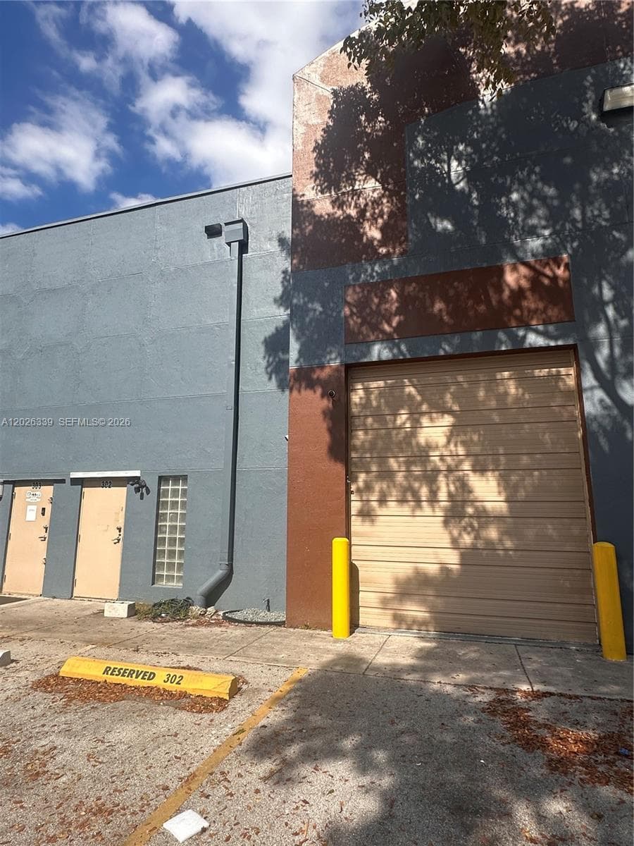 20200 NW 2nd Ave # C2, Miami Gardens FL 33169 — 19