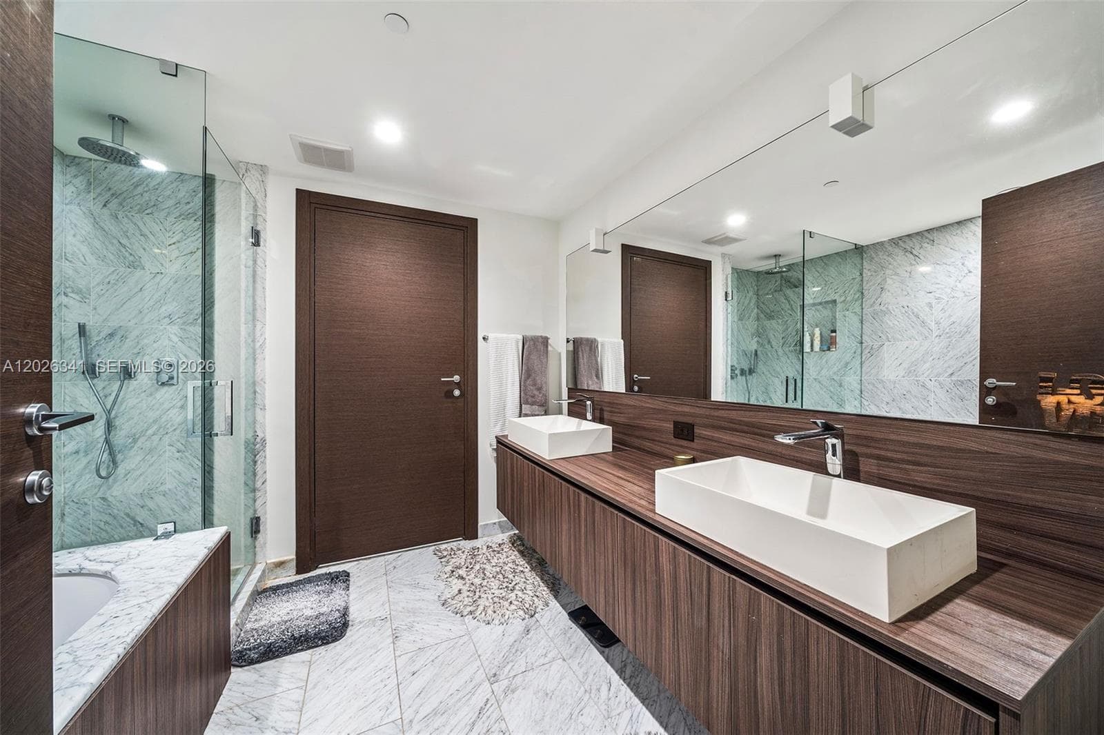 1000 Brickell Plz # 2111, Miami FL 33131 — 7