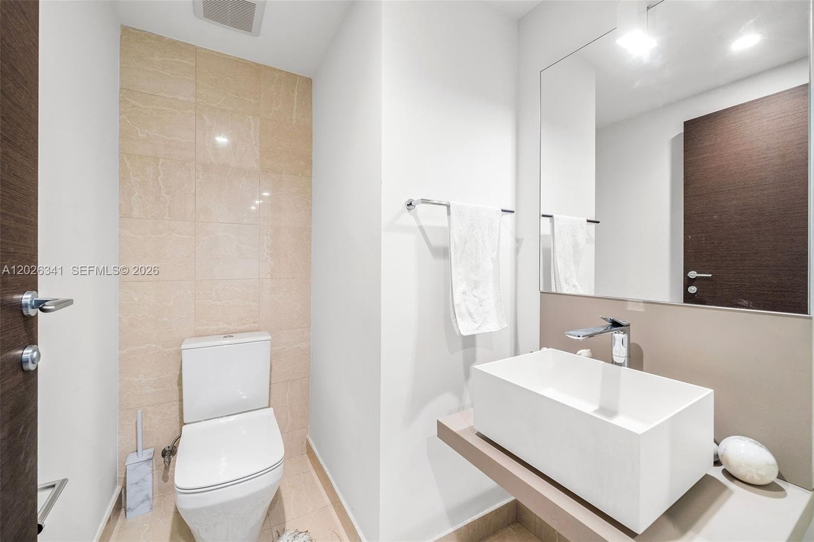 1000 Brickell Plz # 2111, Miami FL 33131 — 5