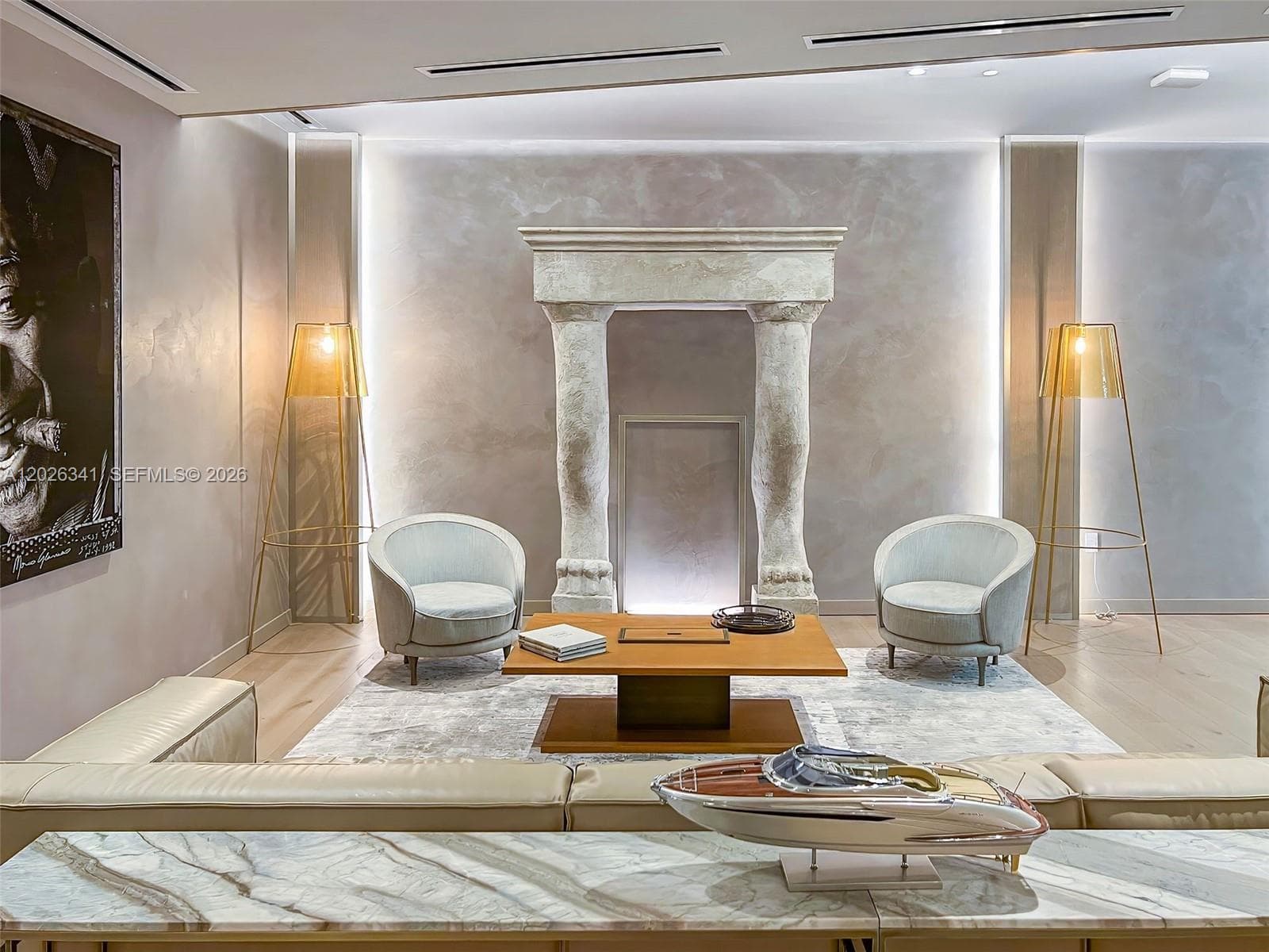 1000 Brickell Plz # 2111, Miami FL 33131 — 40