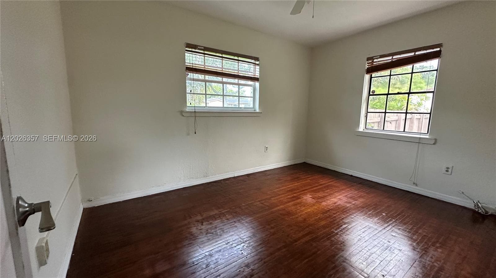 1090 NW 134th St, North Miami FL 33168 — 13