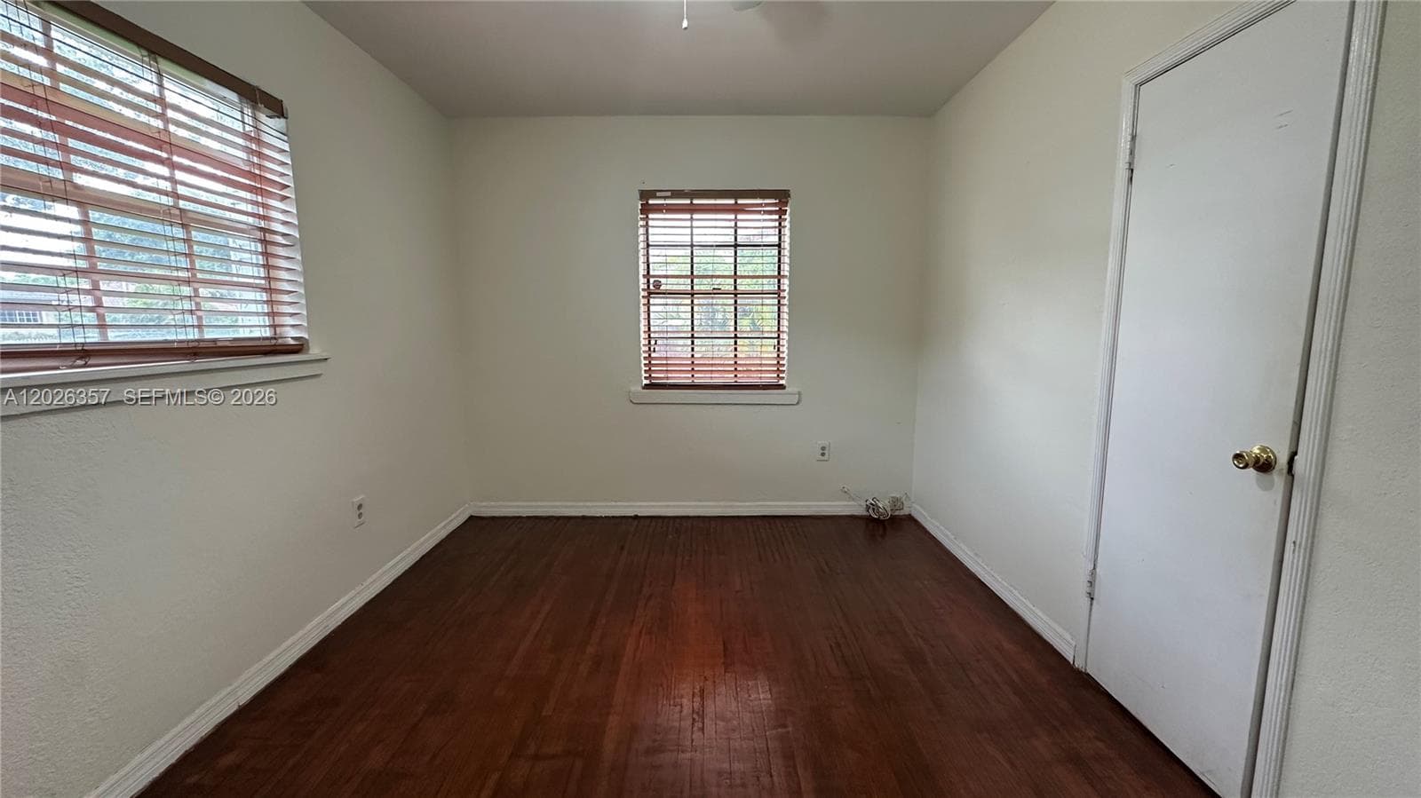 1090 NW 134th St, North Miami FL 33168 — 17