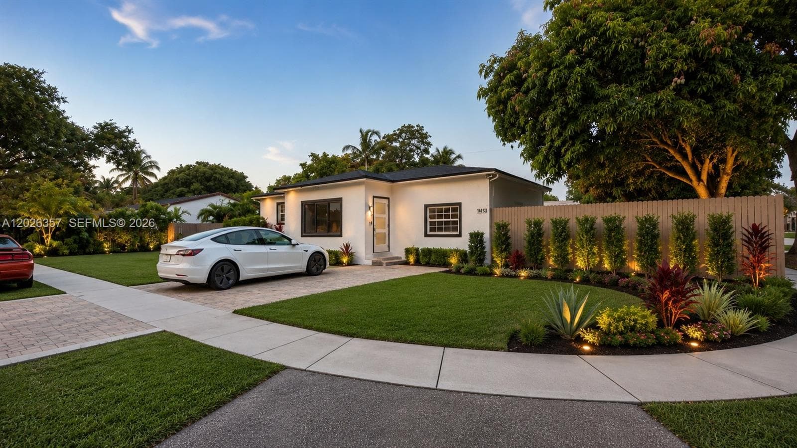 1090 NW 134th St, North Miami FL 33168 — 1