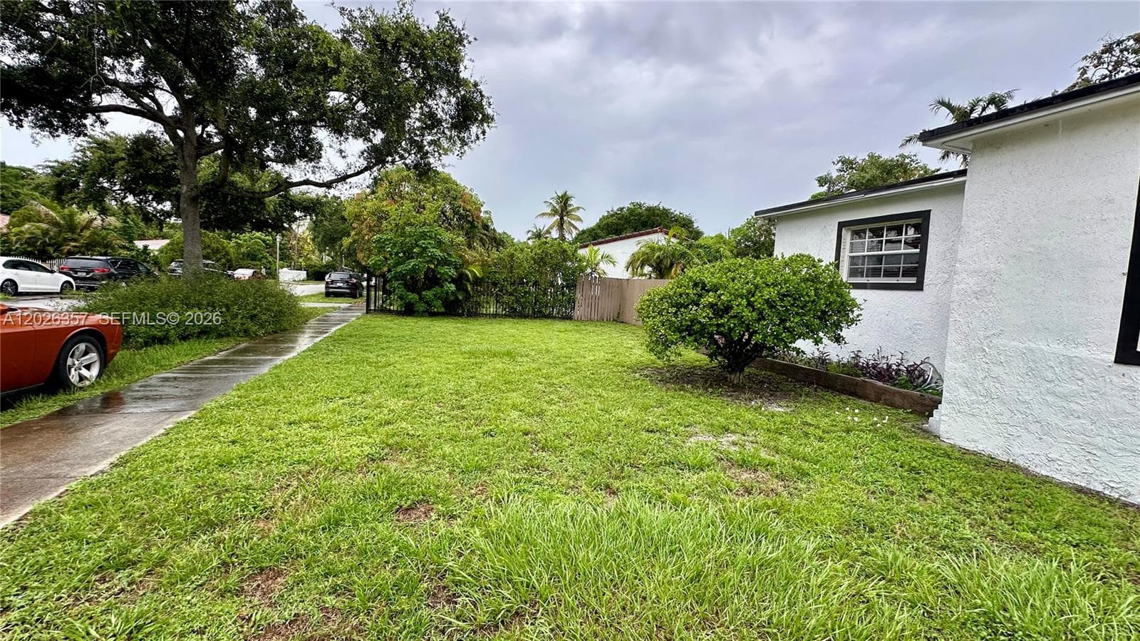 1090 NW 134th St, North Miami FL 33168 — 4