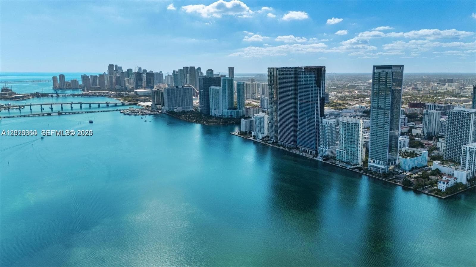 665 NE 25th St # 1805, Miami FL 33137 — 66