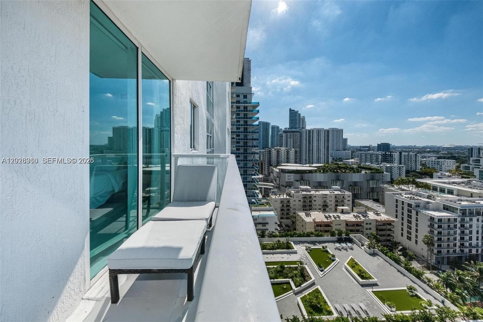 665 NE 25th St # 1805, Miami FL 33137 — 38