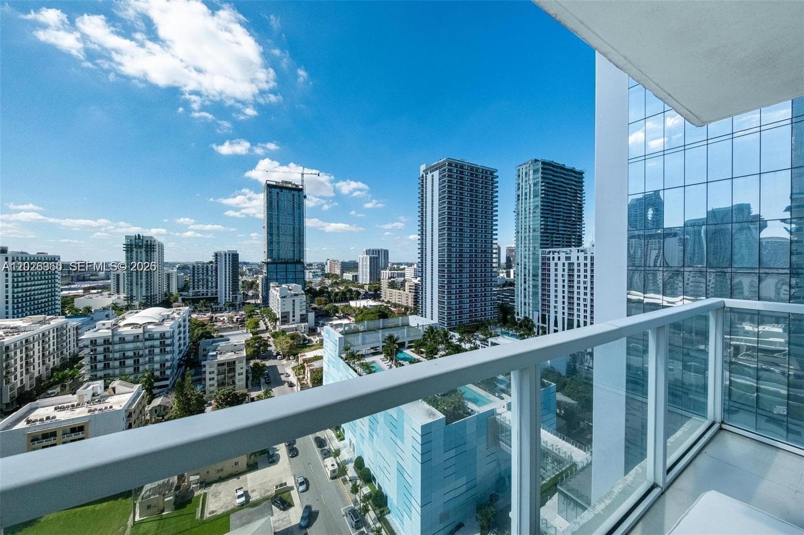 665 NE 25th St # 1805, Miami FL 33137 — 41