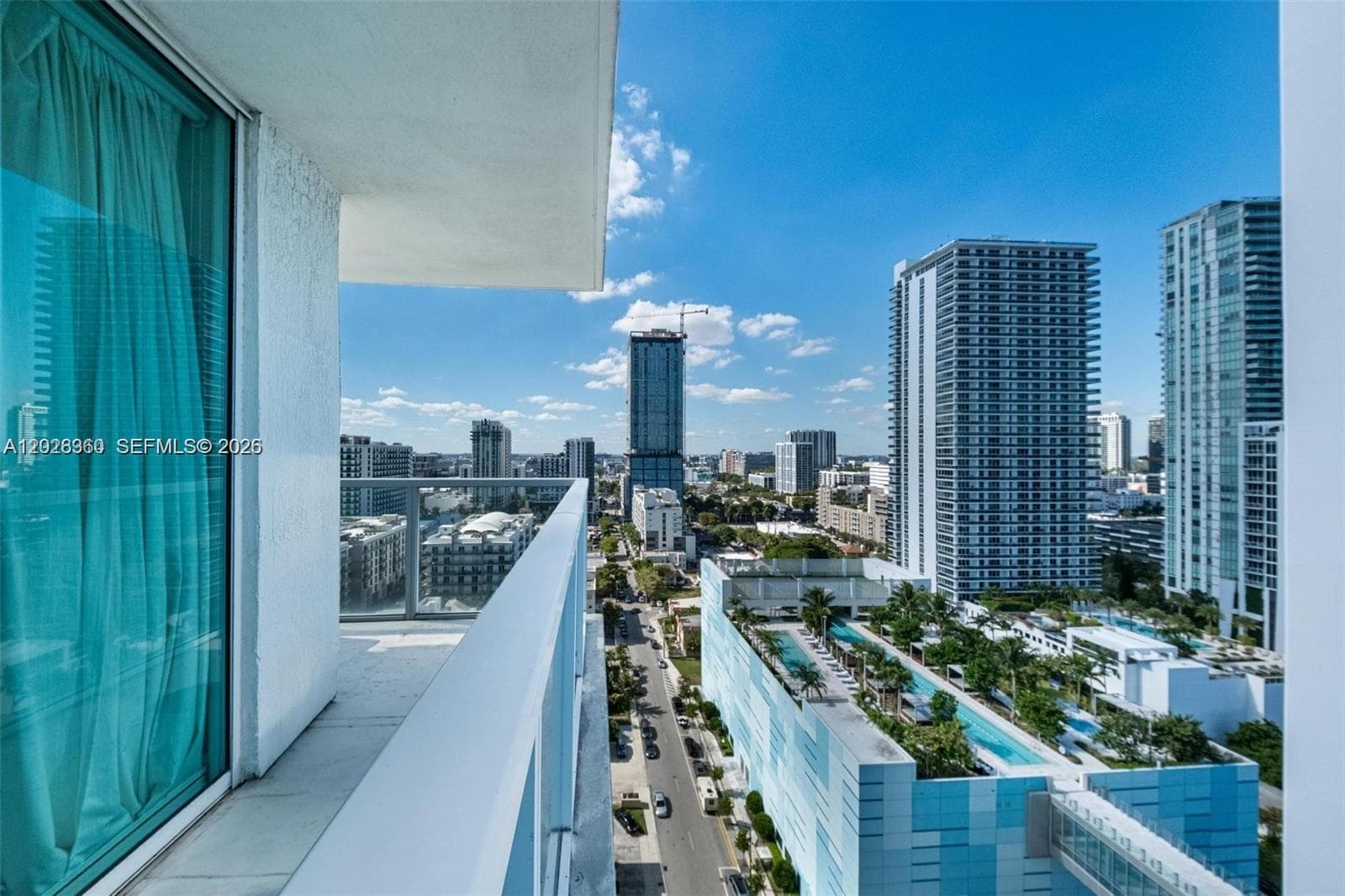 665 NE 25th St # 1805, Miami FL 33137 — 39