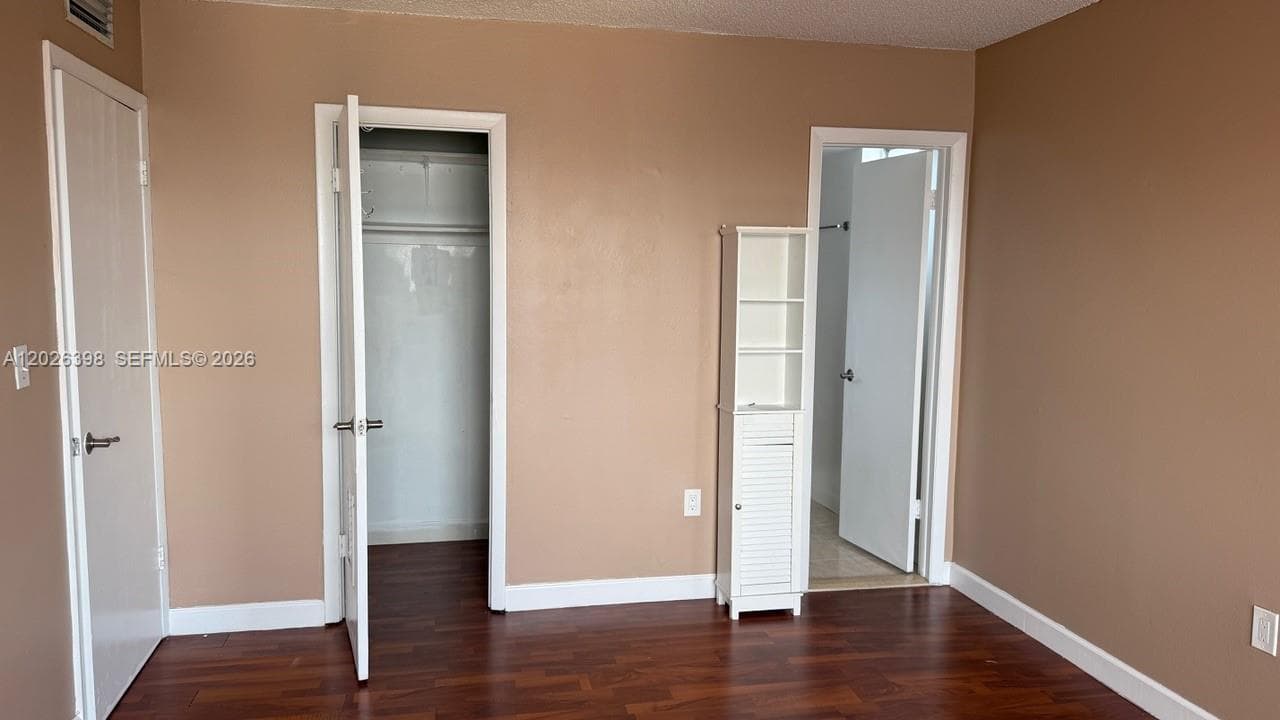 8950 NE 8th Ave # 405, Miami FL 33138 — 7