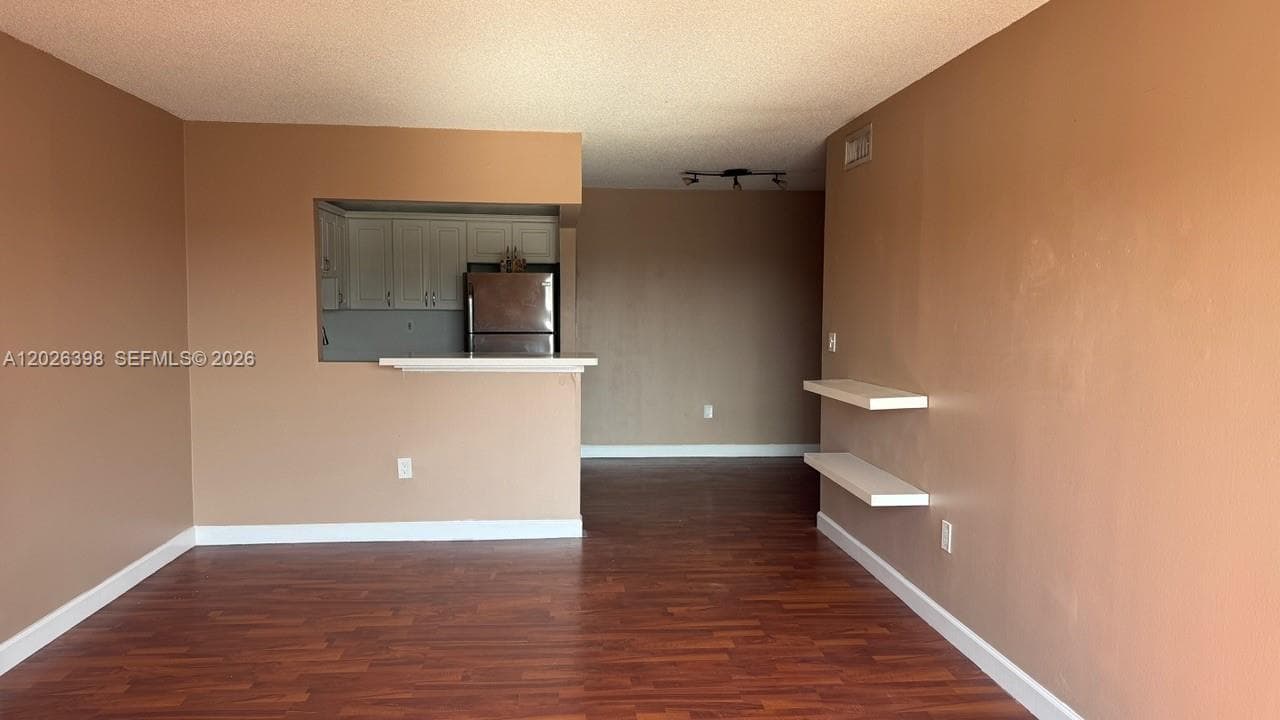 8950 NE 8th Ave # 405, Miami FL 33138 — 5