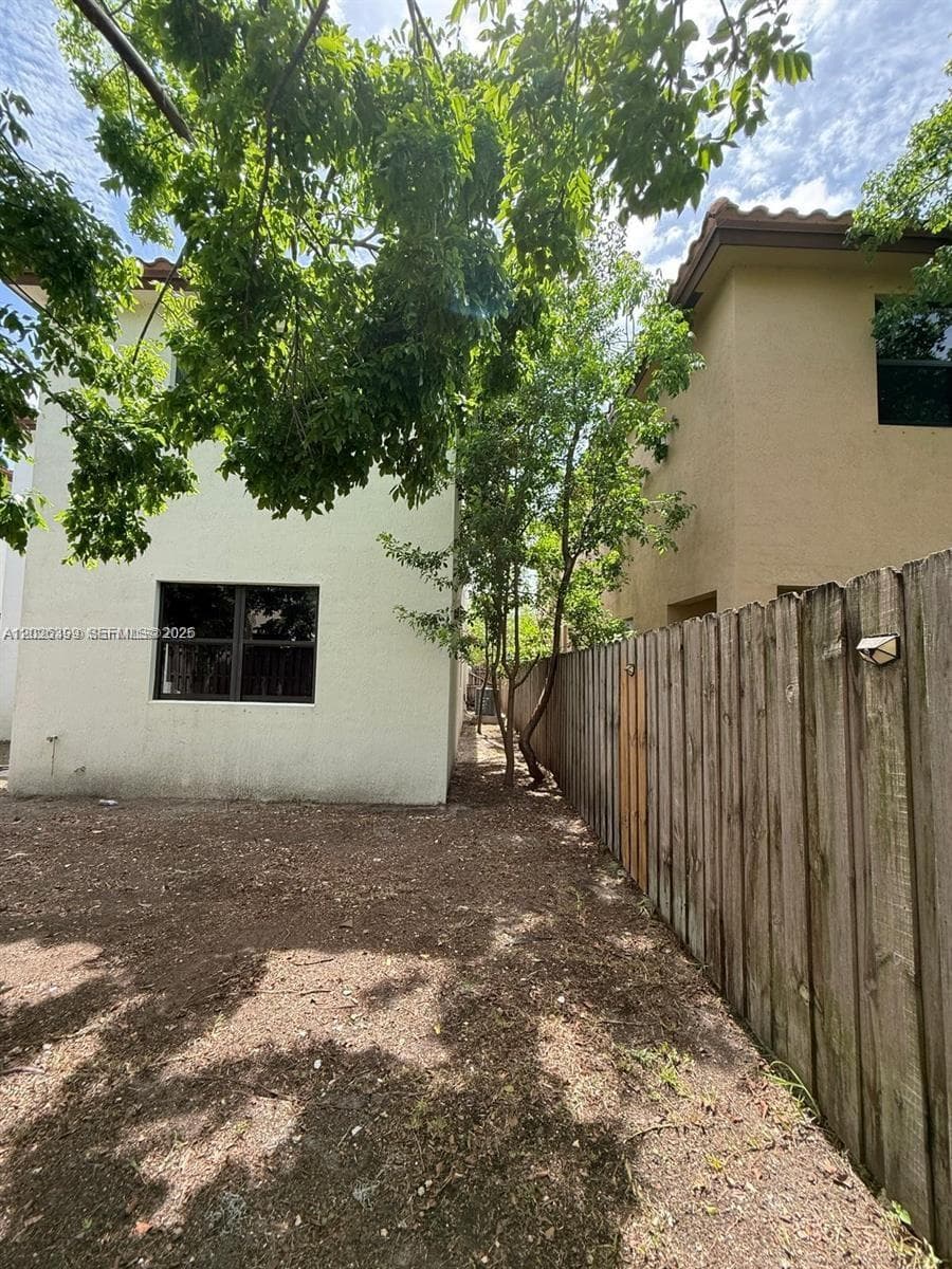 156 NE 24th Ave, Homestead FL 33033 — 13