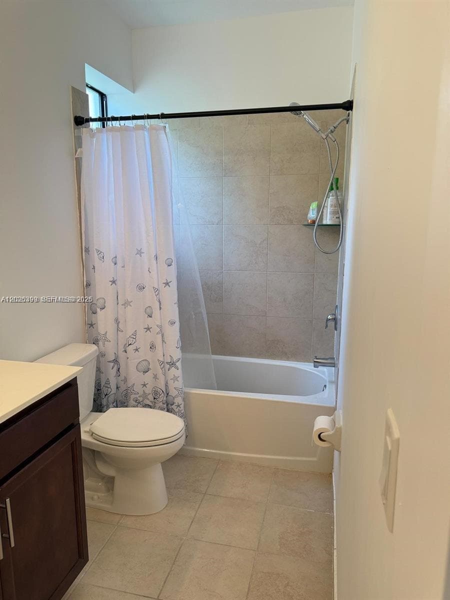 156 NE 24th Ave, Homestead FL 33033 — 25