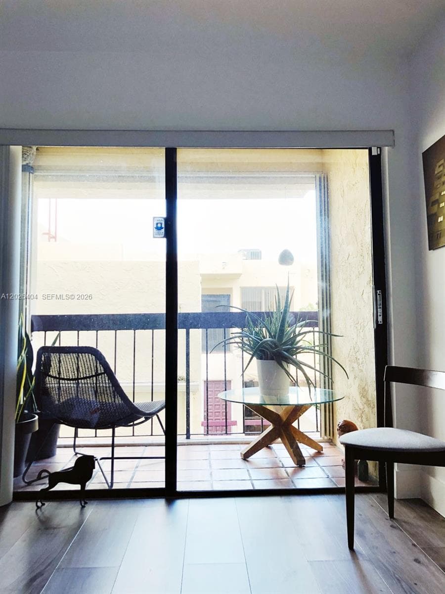 Brickell Forest Condo, Miami, FL — 22