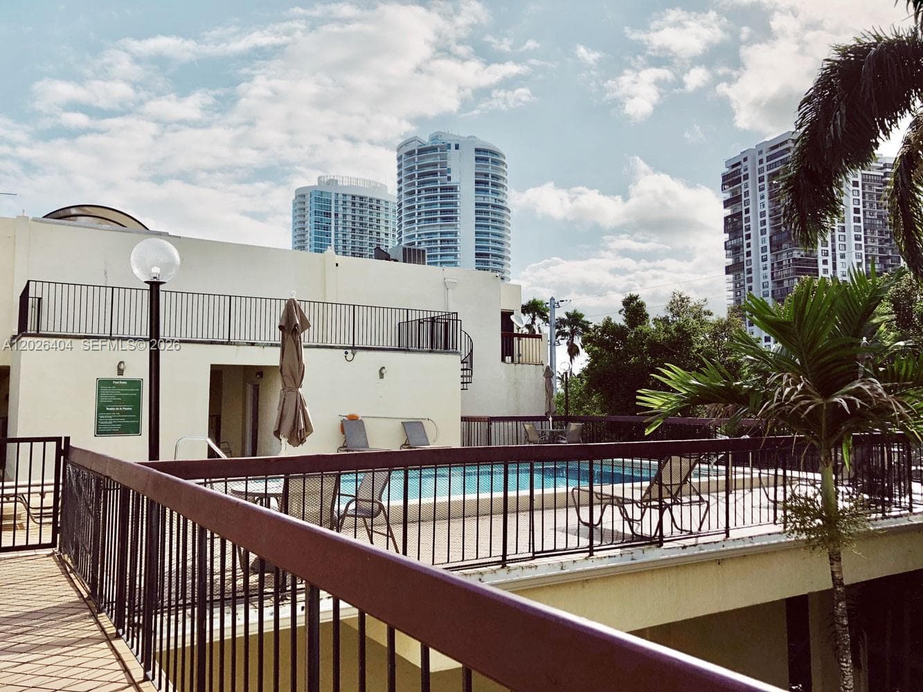 Brickell Forest Condo, Miami, FL — 9