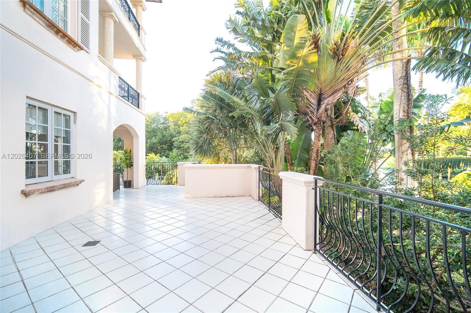 19211 Fisher Island Dr # 19211, Miami Beach FL 33109 — 18