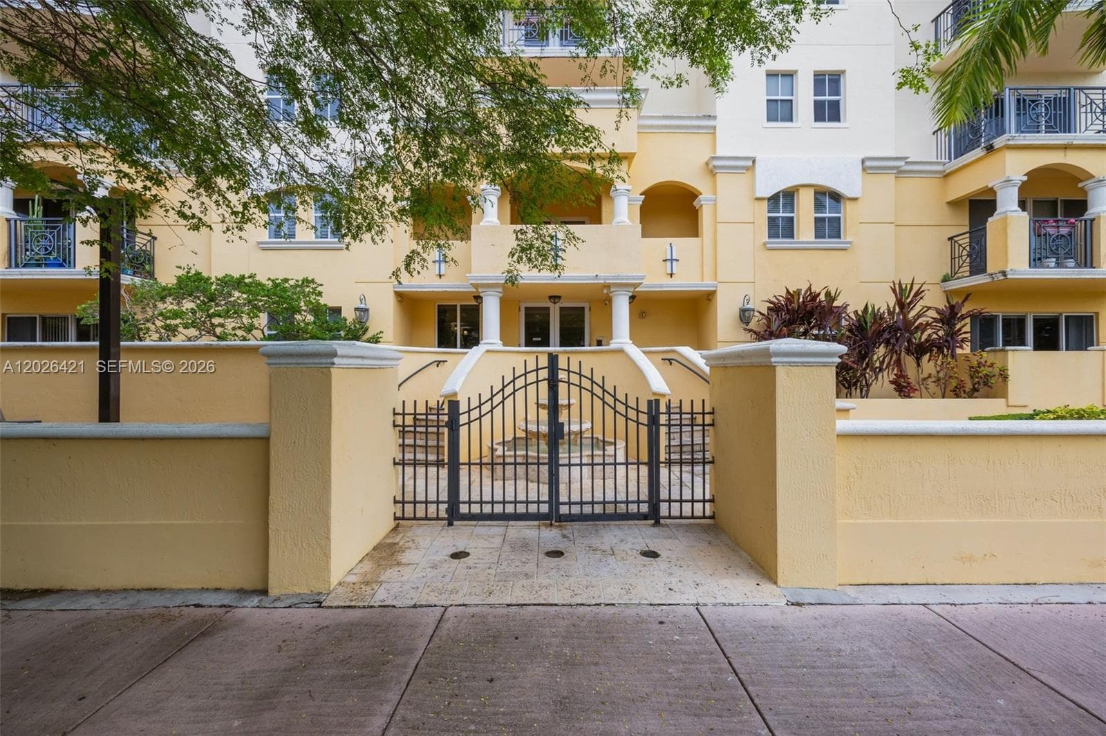 101 Sidonia Ave # 404, Coral Gables FL 33134 — 1