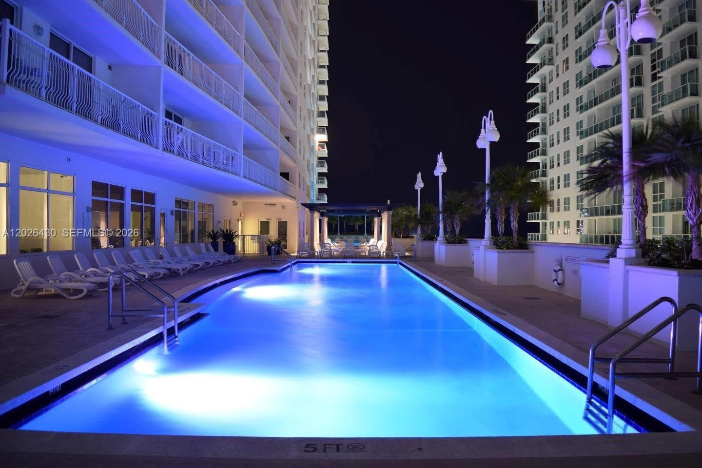1200 Brickell Bay Dr # 2222, Miami FL 33131 — 27