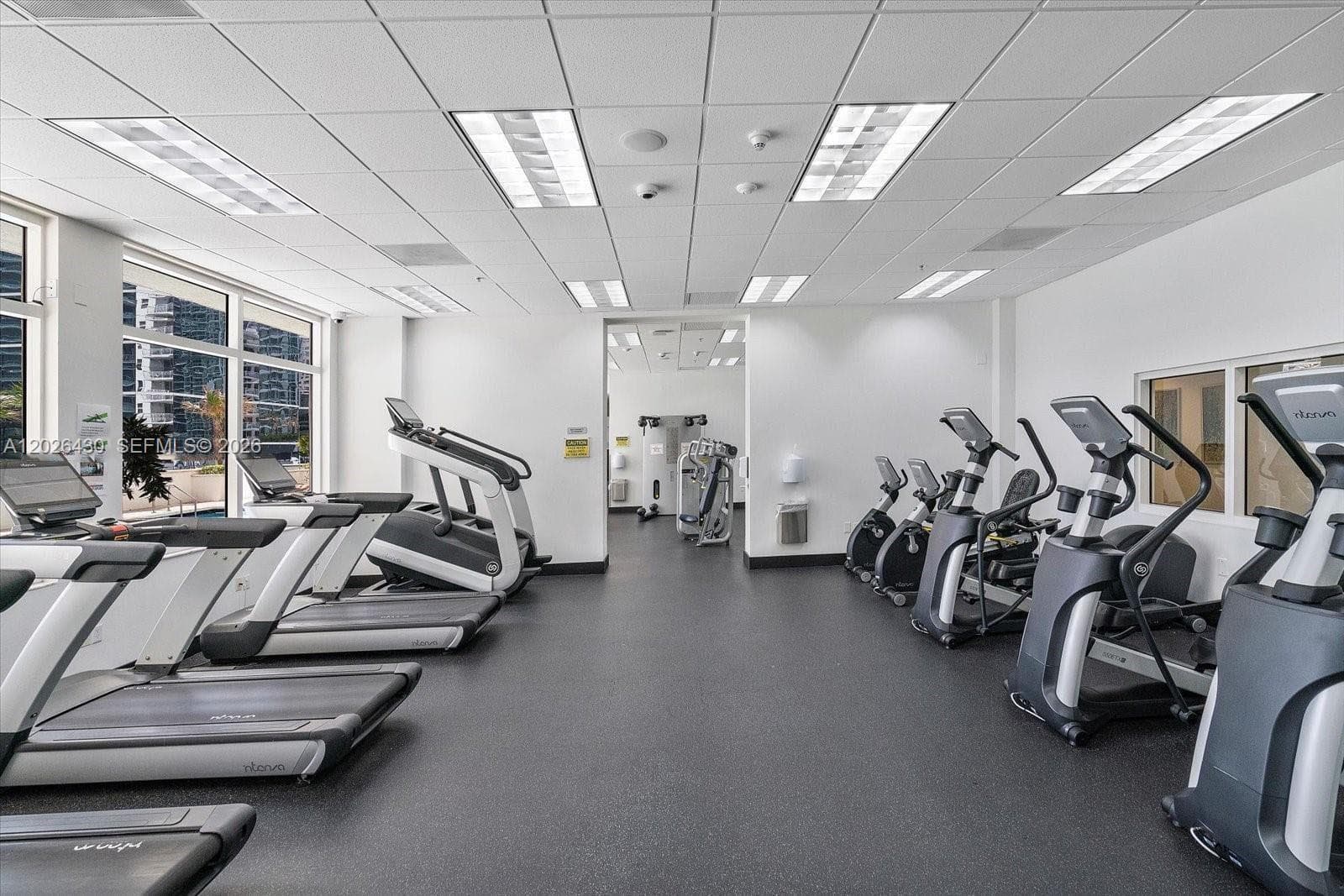 1200 Brickell Bay Dr # 2222, Miami FL 33131 — 30