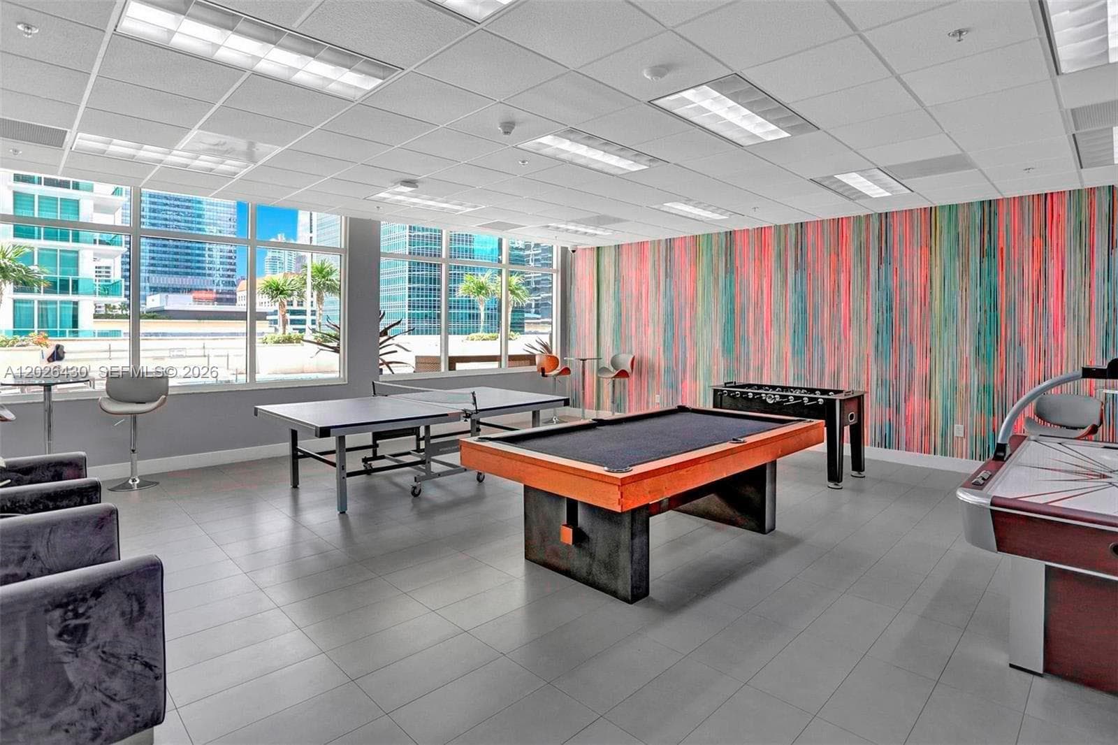 1200 Brickell Bay Dr # 2222, Miami FL 33131 — 33