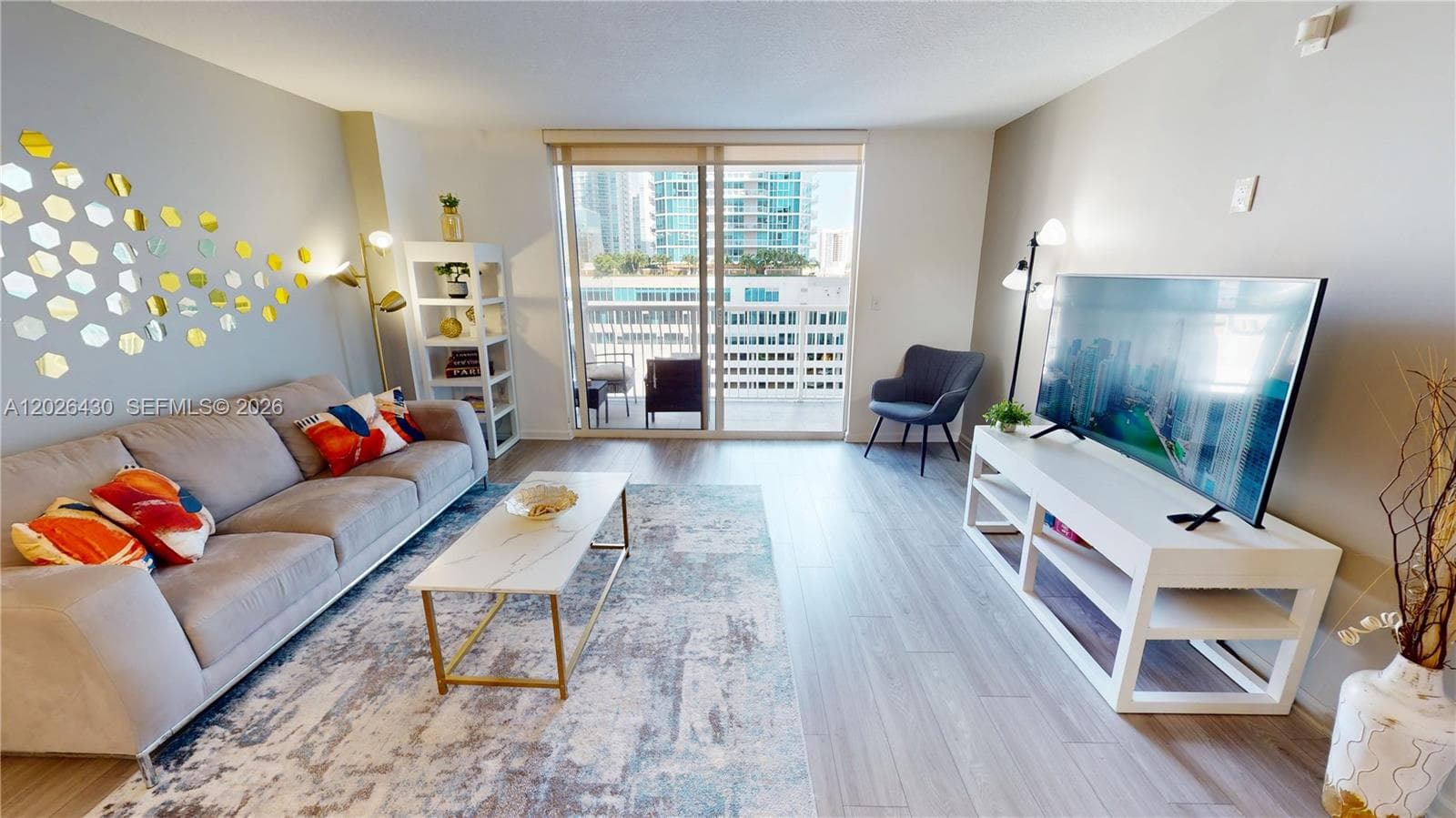 1200 Brickell Bay Dr # 2222, Miami FL 33131 — 4