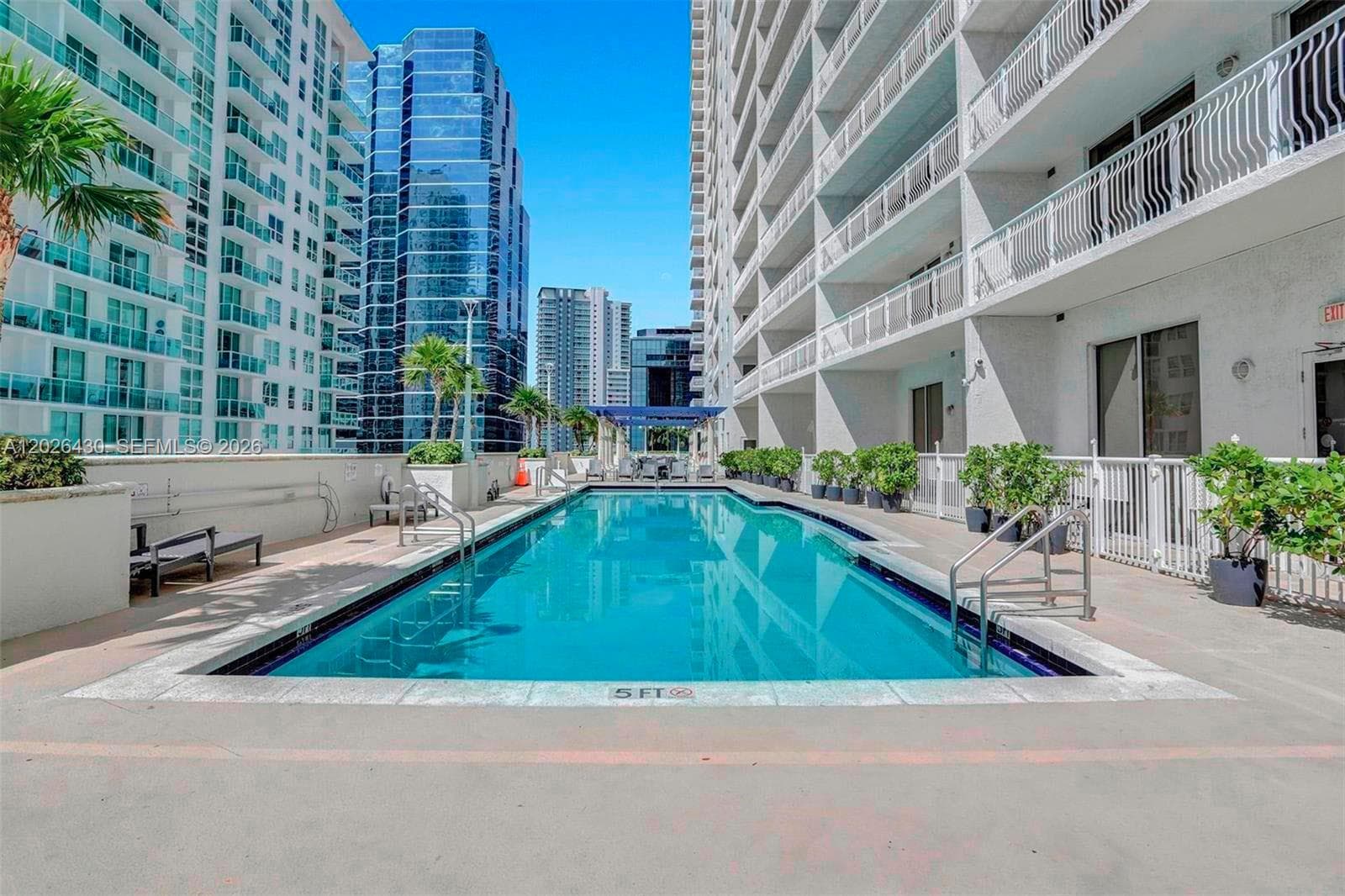 1200 Brickell Bay Dr # 2222, Miami FL 33131 — 25