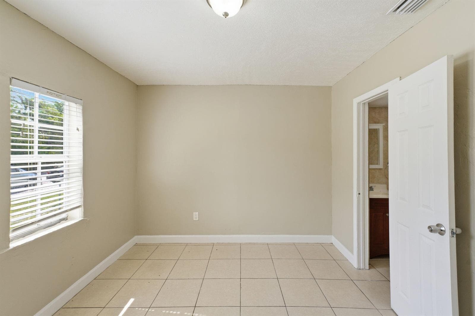 7604 NW 3rd Avenue, Miami FL 33150 — 14
