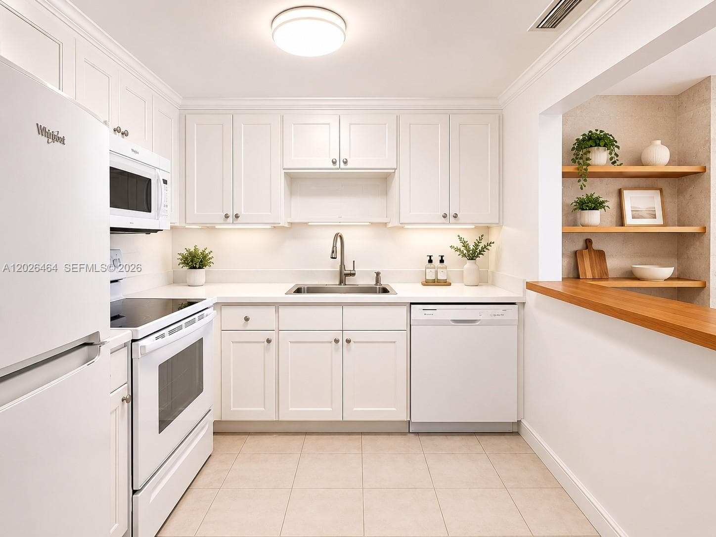5401 Collins Ave # 1022, Miami Beach FL 33140 — 7