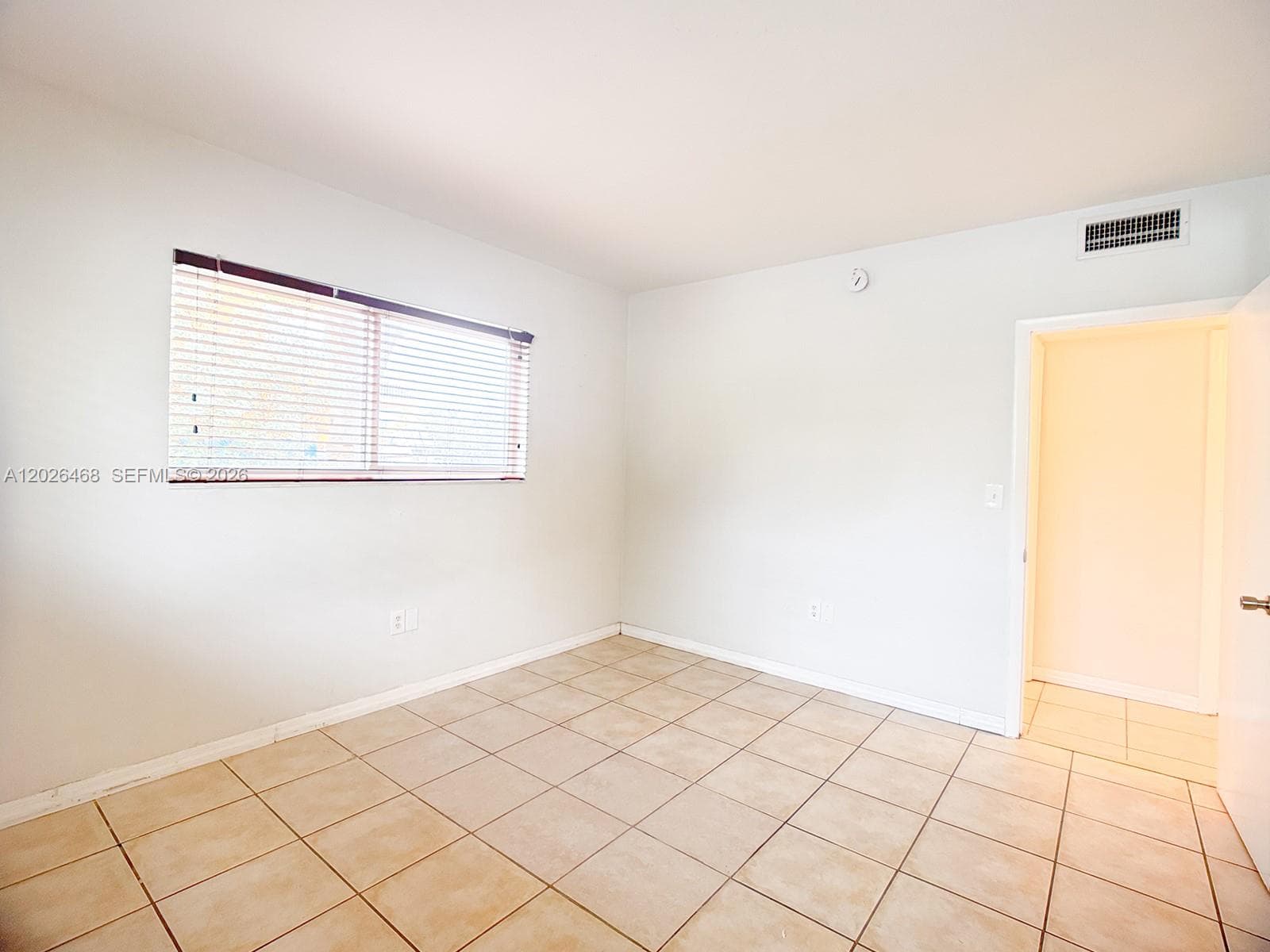 2430 NE 135th St # 101, North Miami FL 33181 — 27