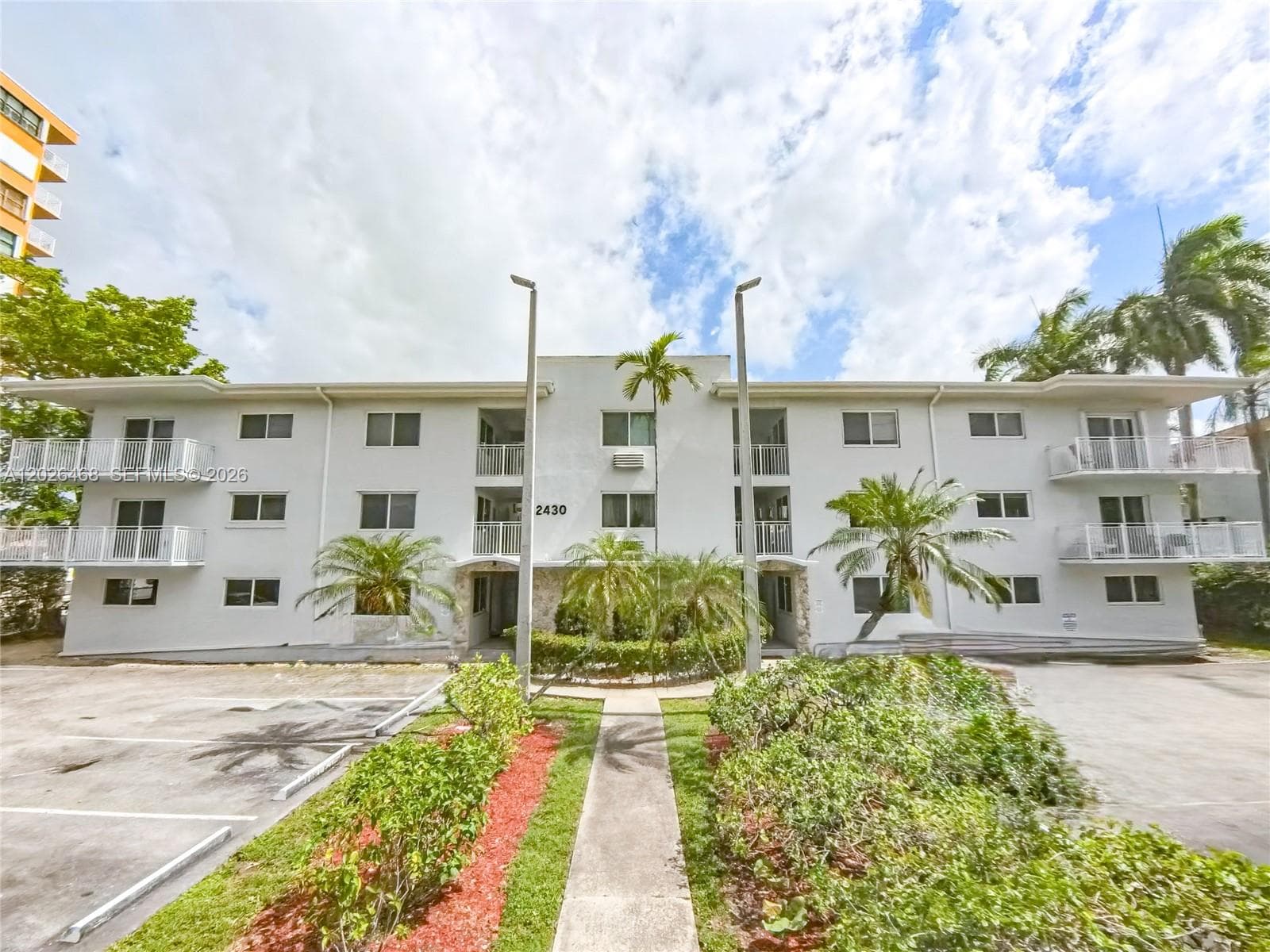2430 NE 135th St # 101, North Miami FL 33181 — 2