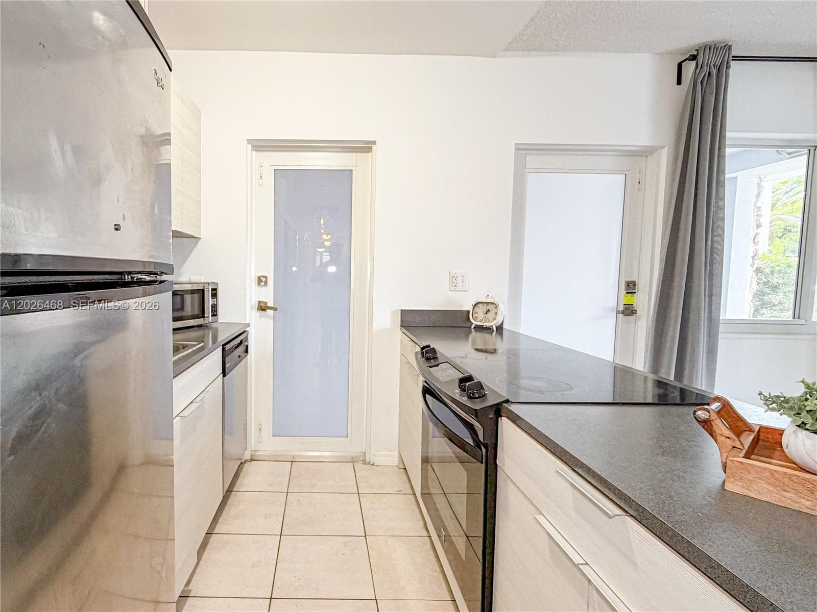 2430 NE 135th St # 101, North Miami FL 33181 — 9