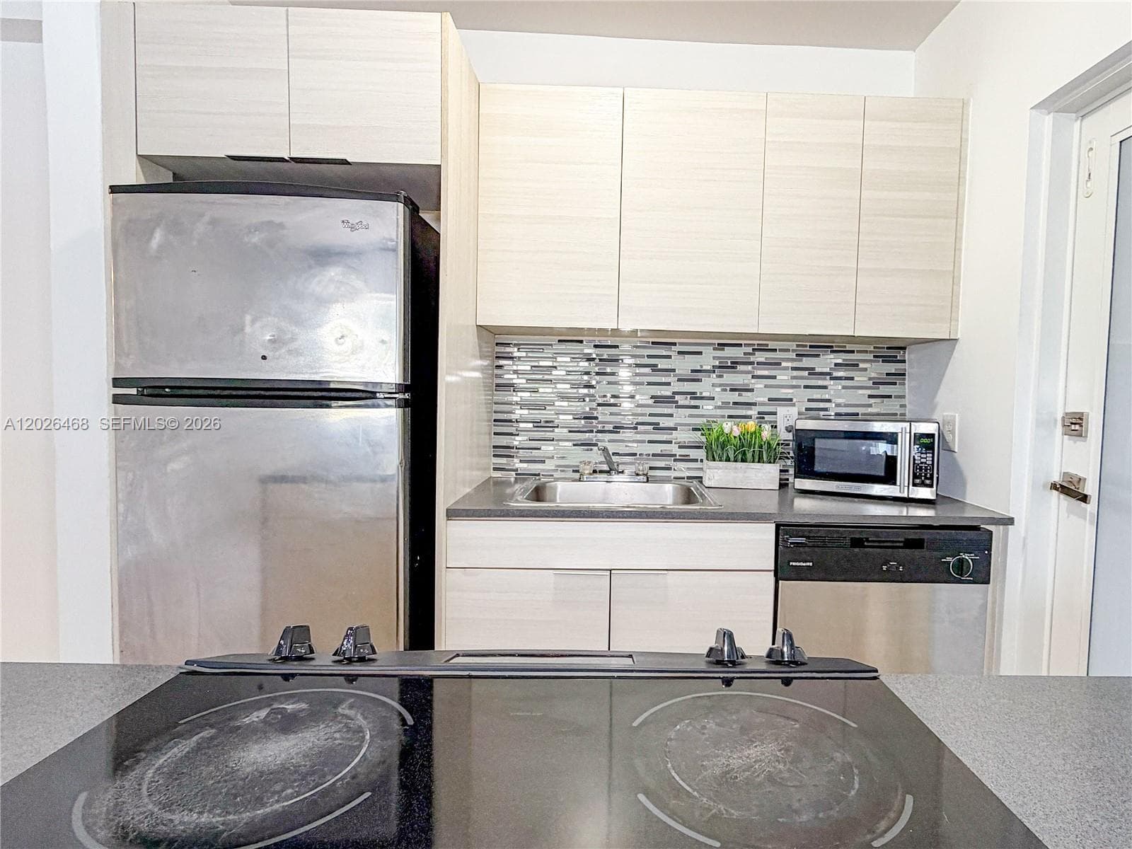 2430 NE 135th St # 101, North Miami FL 33181 — 10