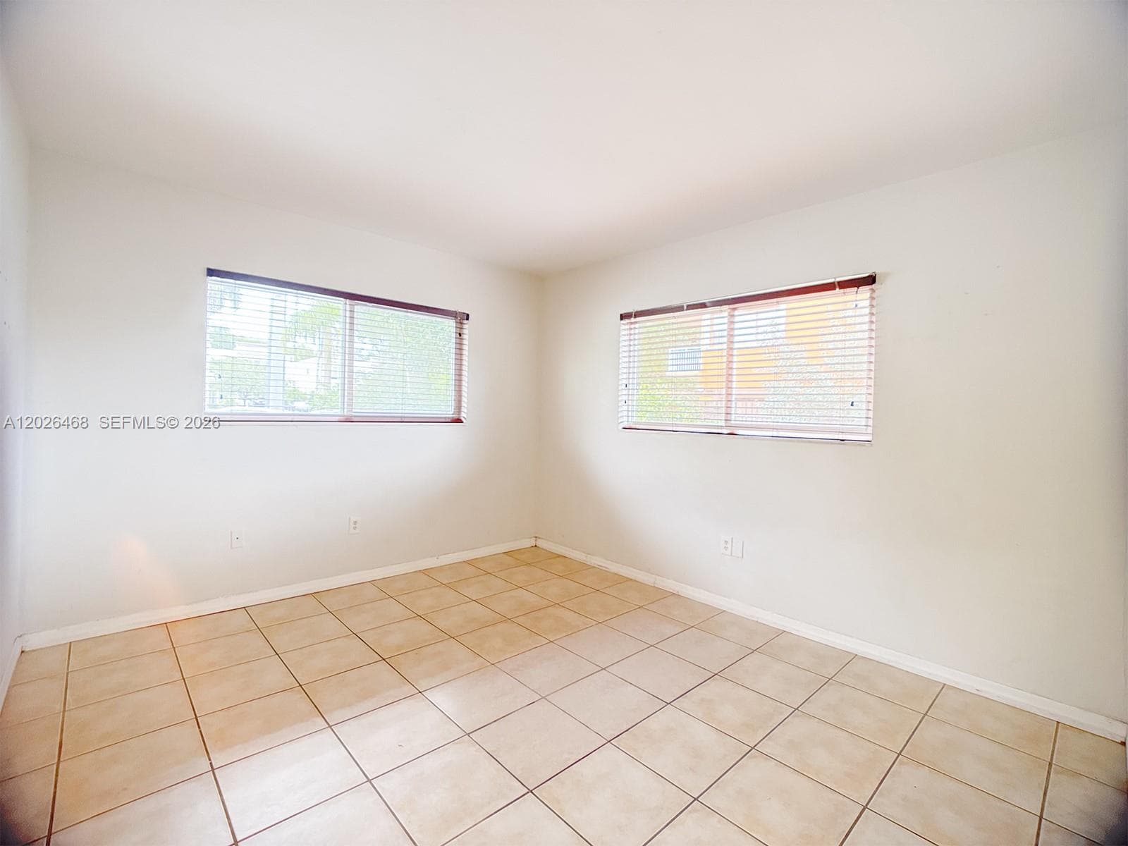 2430 NE 135th St # 101, North Miami FL 33181 — 25
