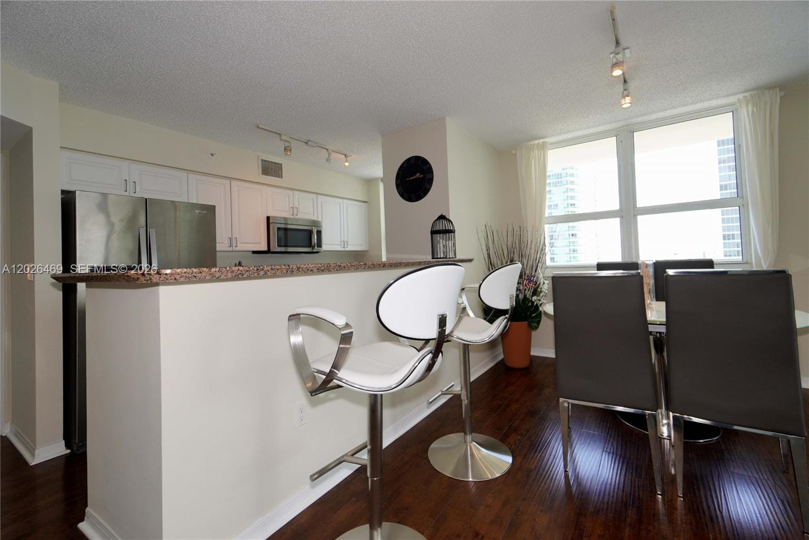 1155 Brickell Bay Dr # 3301, Miami FL 33131 — 9
