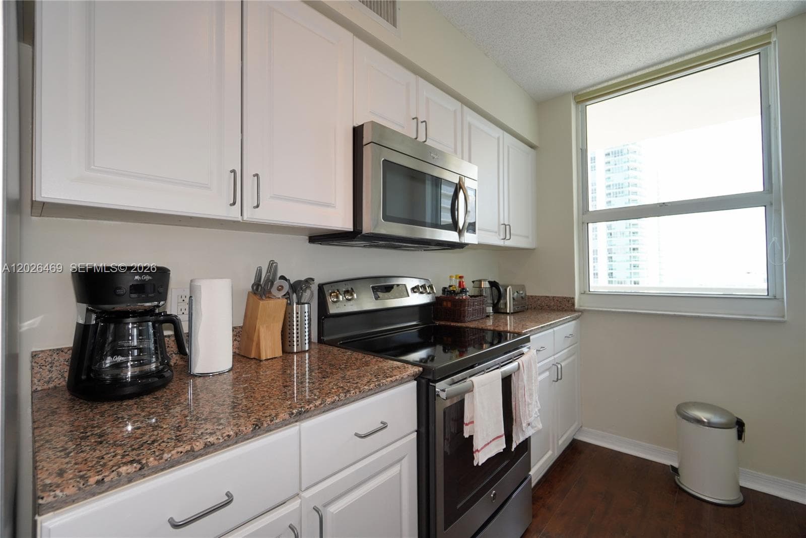 1155 Brickell Bay Dr # 3301, Miami FL 33131 — 10