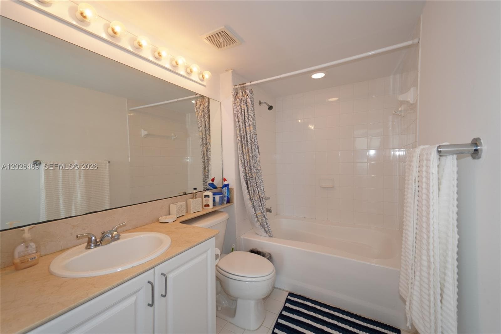 1155 Brickell Bay Dr # 3301, Miami FL 33131 — 4