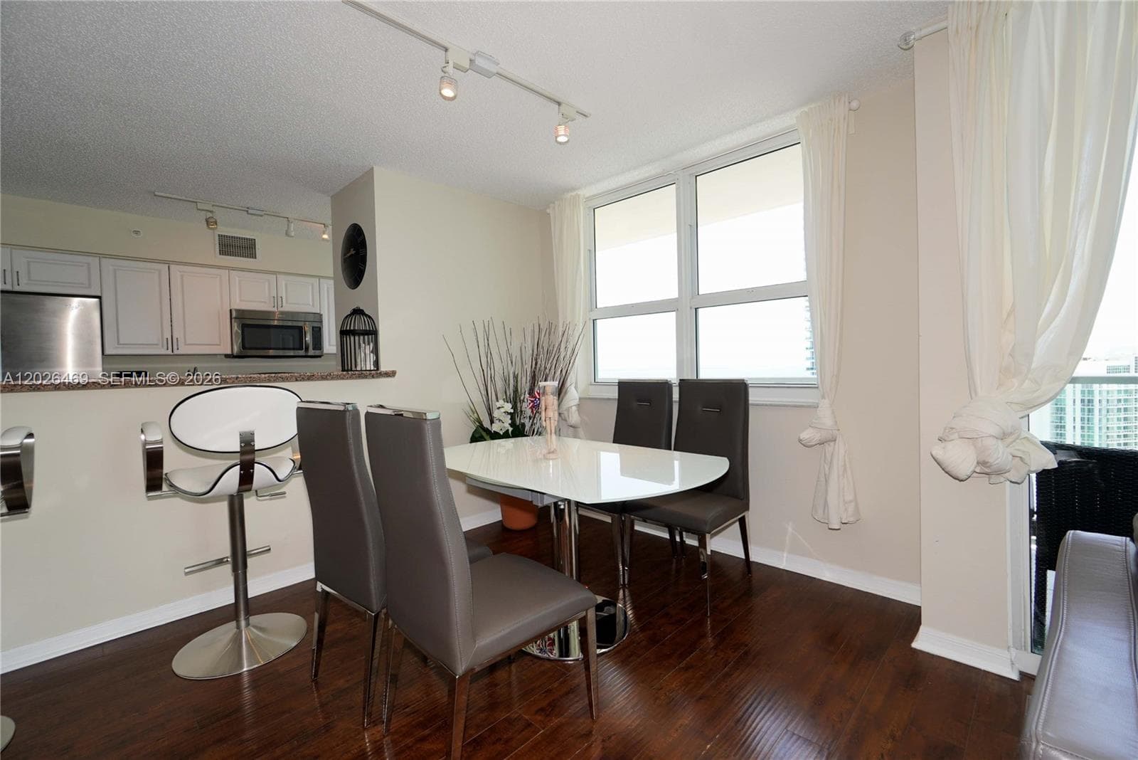 1155 Brickell Bay Dr # 3301, Miami FL 33131 — 8