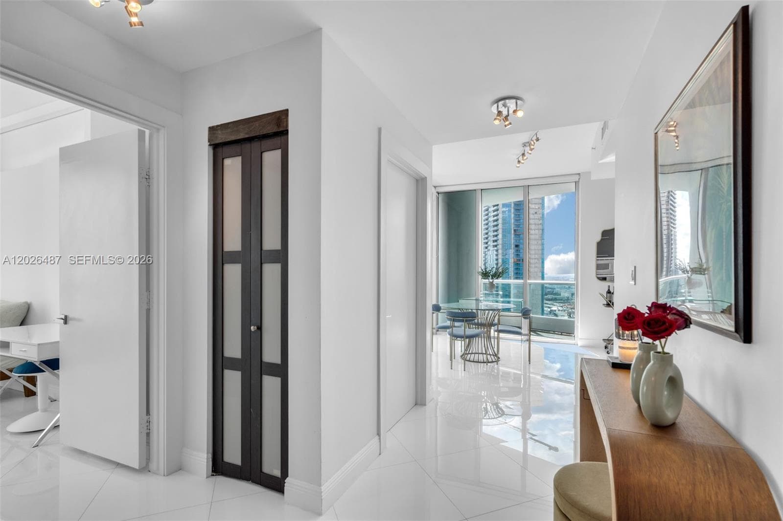 900 Biscayne Blvd # 4412, Miami FL 33132 — 6