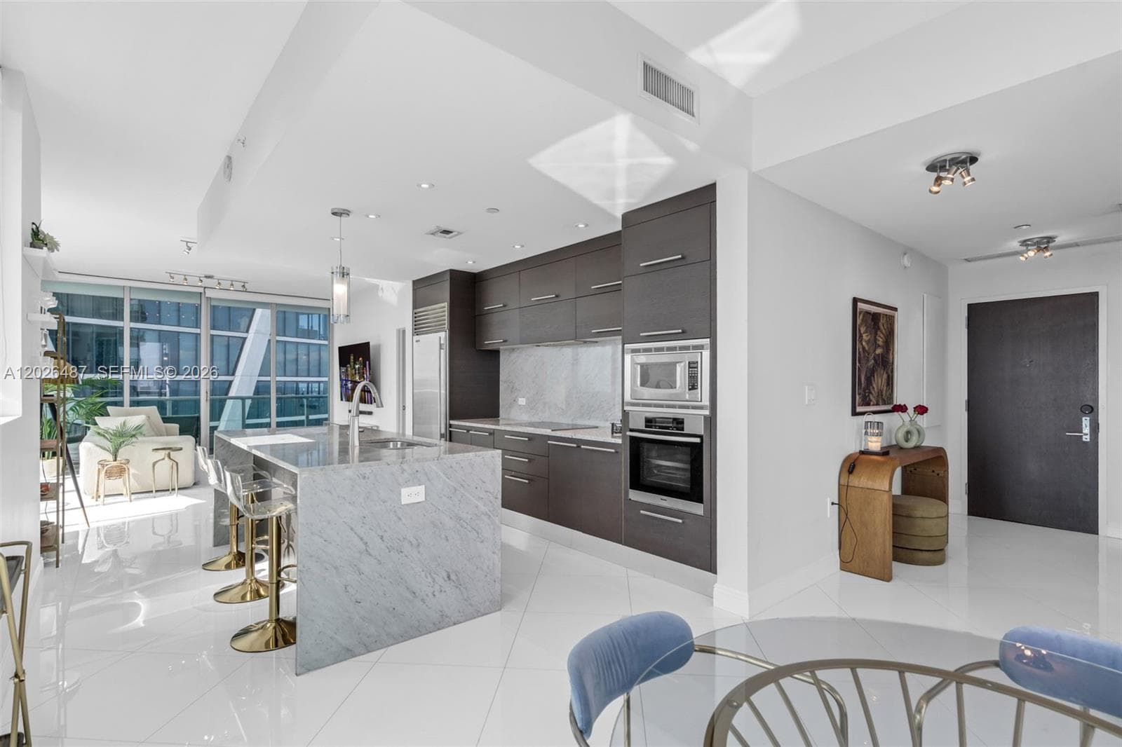 900 Biscayne Blvd # 4412, Miami FL 33132 — 5