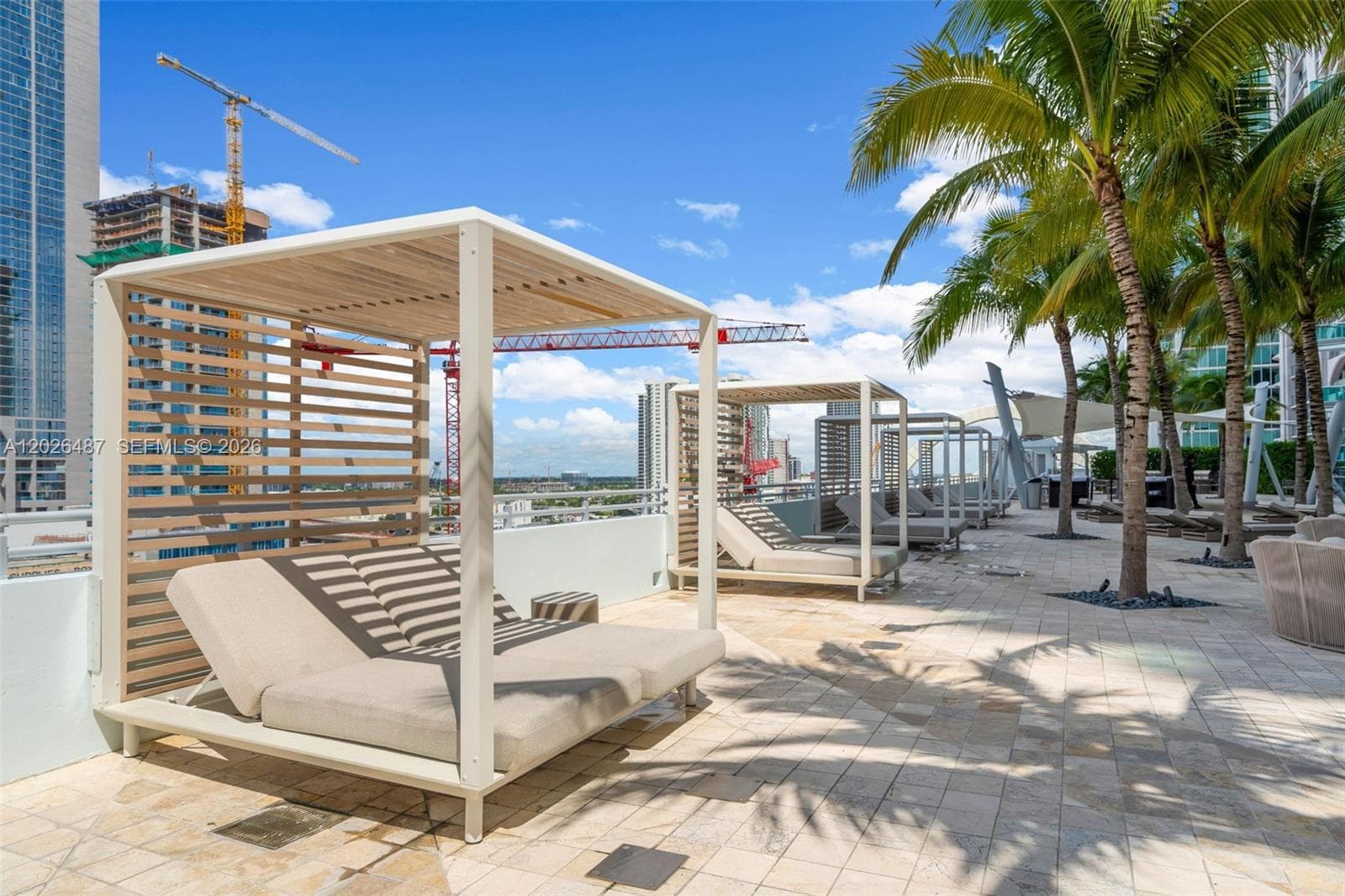 900 Biscayne Blvd # 4412, Miami FL 33132 — 21