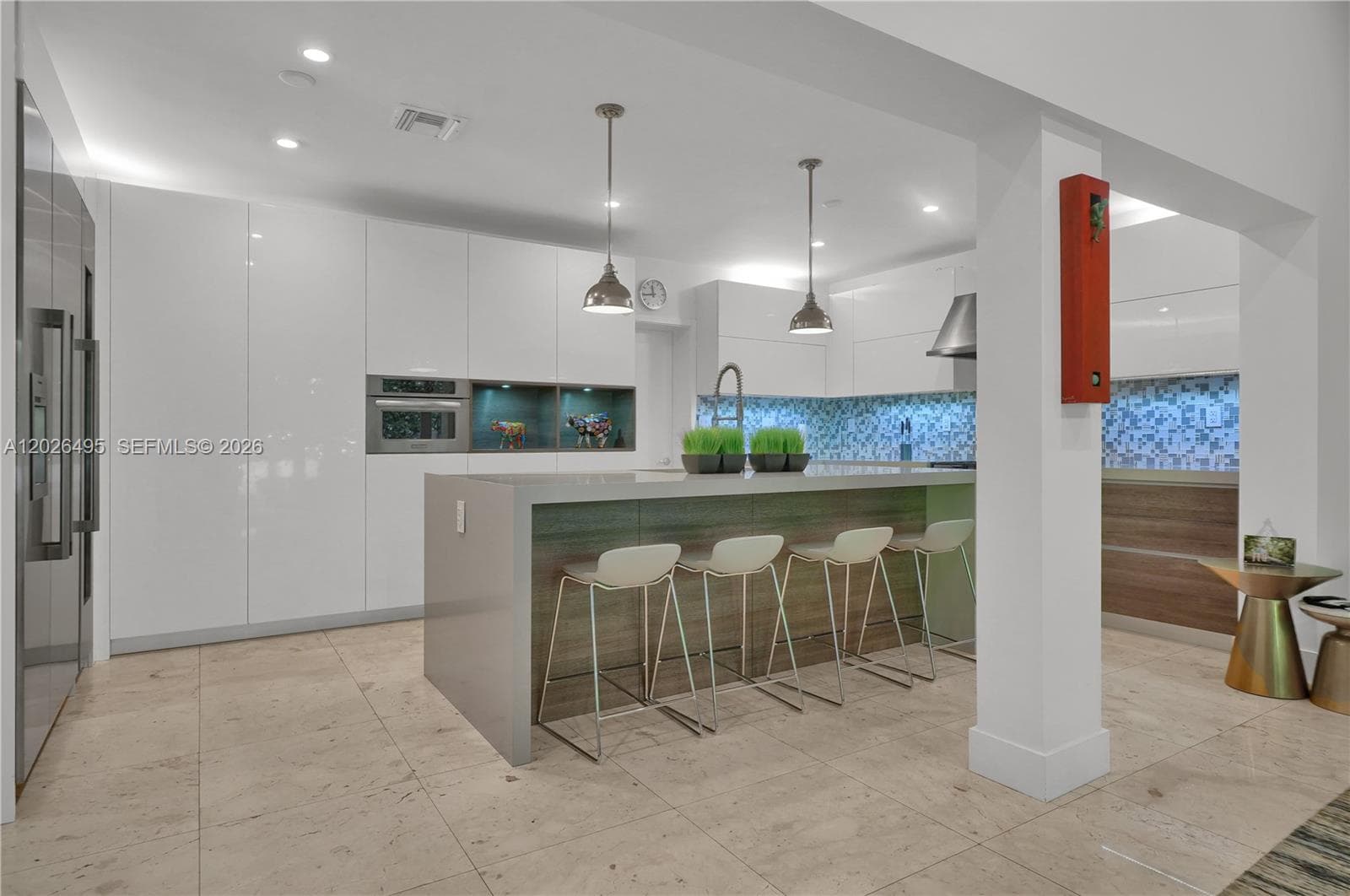6111 SW 86th St, South Miami FL 33143 — 7
